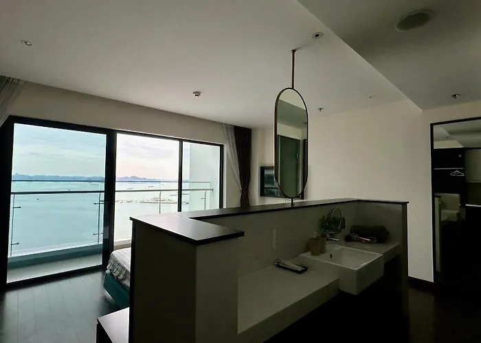 Ruby's The Sapphire Aparthotel Ha Long